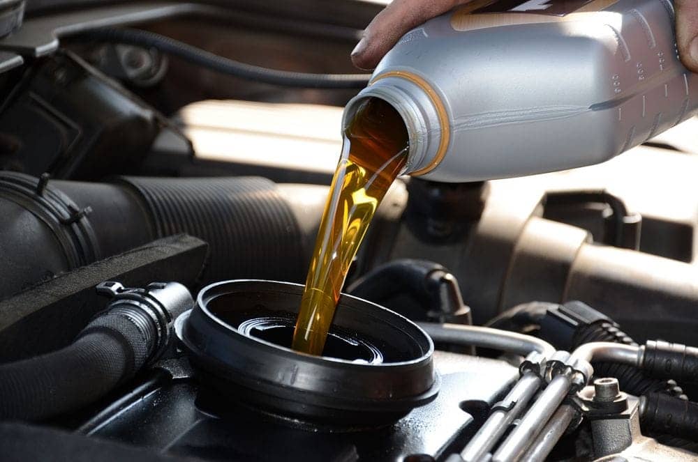 Olio Tagliandi Tagliando Auto Concessionaria Autofficina Officina Verona Villafranca Rencar - Perché Fare Il Tagliando Auto?